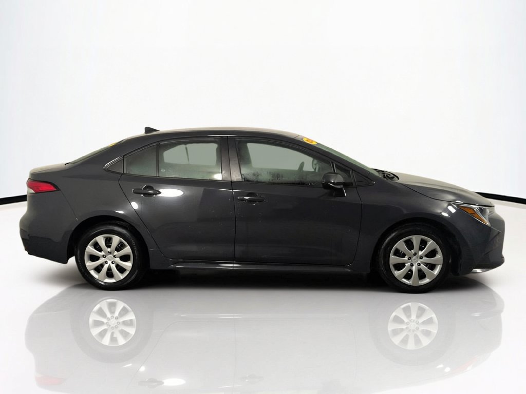 Used 2024 Toyota Corolla LE FWD image 5