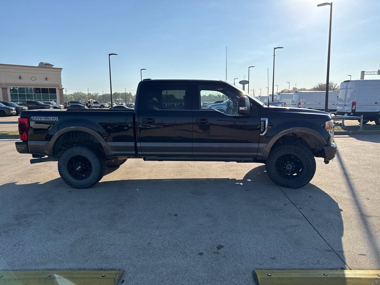 Used 2022 Ford F250 King Ranch w/ King Ranch Ultimate Package AWD/4WD image 17