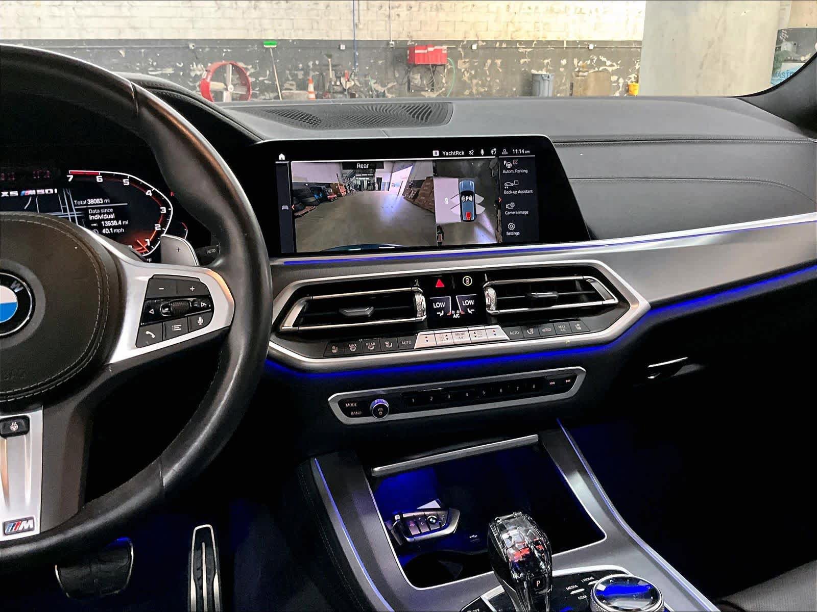 Used 2022 BMW X5 M50i w/ Executive Package image 8