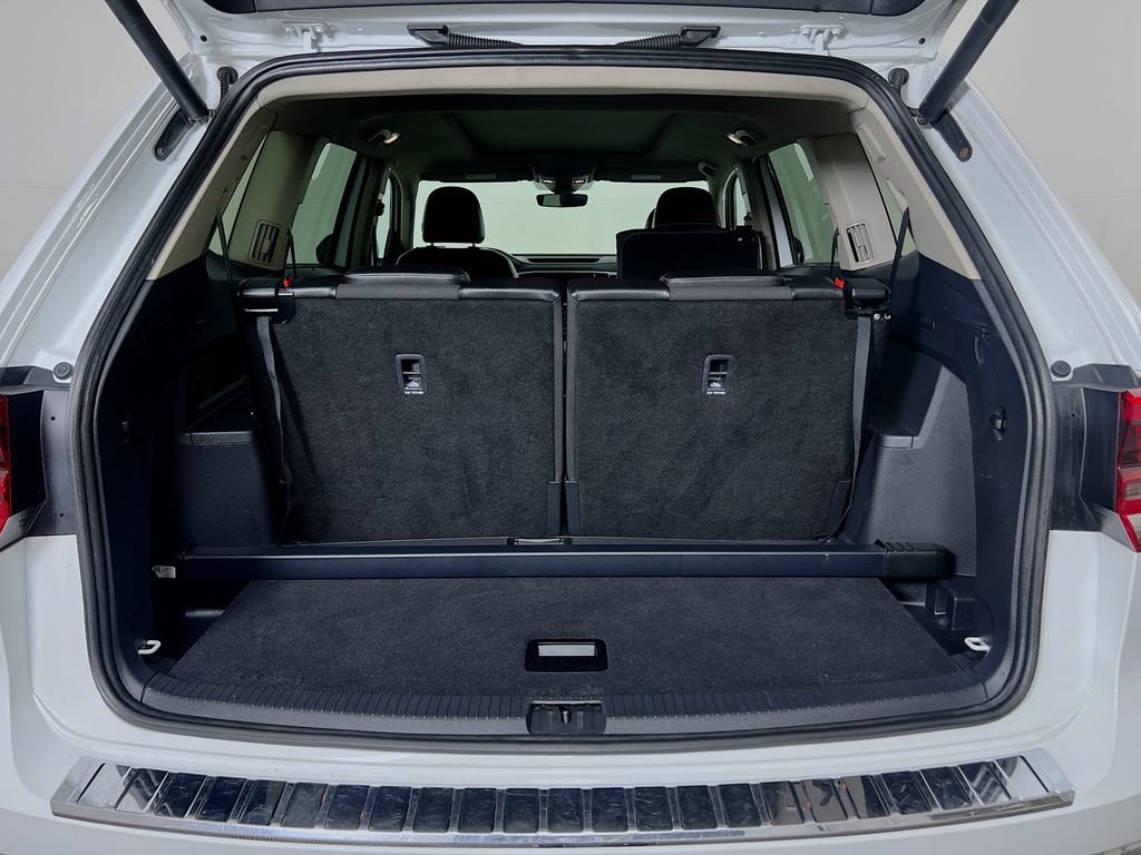 Used 2019 Volkswagen Atlas SEL Premium AWD/4WD image 33