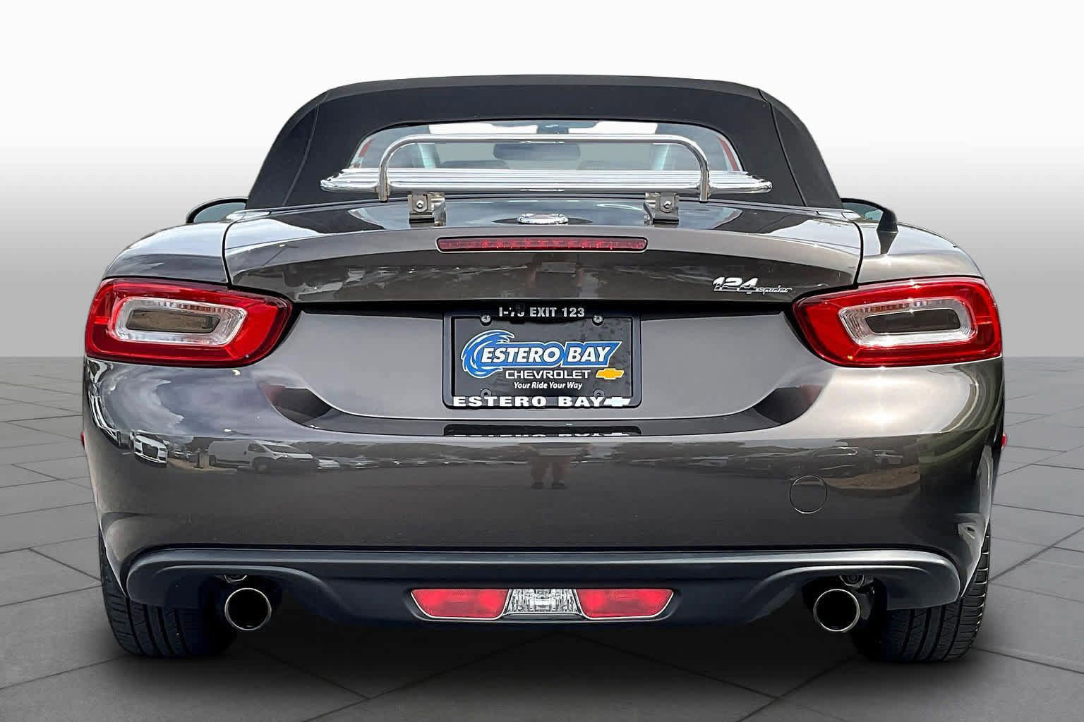 Used 2017 FIAT 124 Spider Lusso image 5