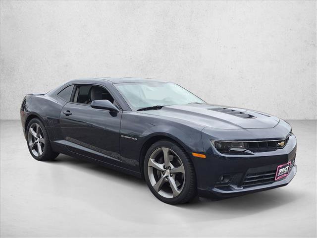 Used 2014 Chevrolet Camaro SS w/ RS Package RWD image 3
