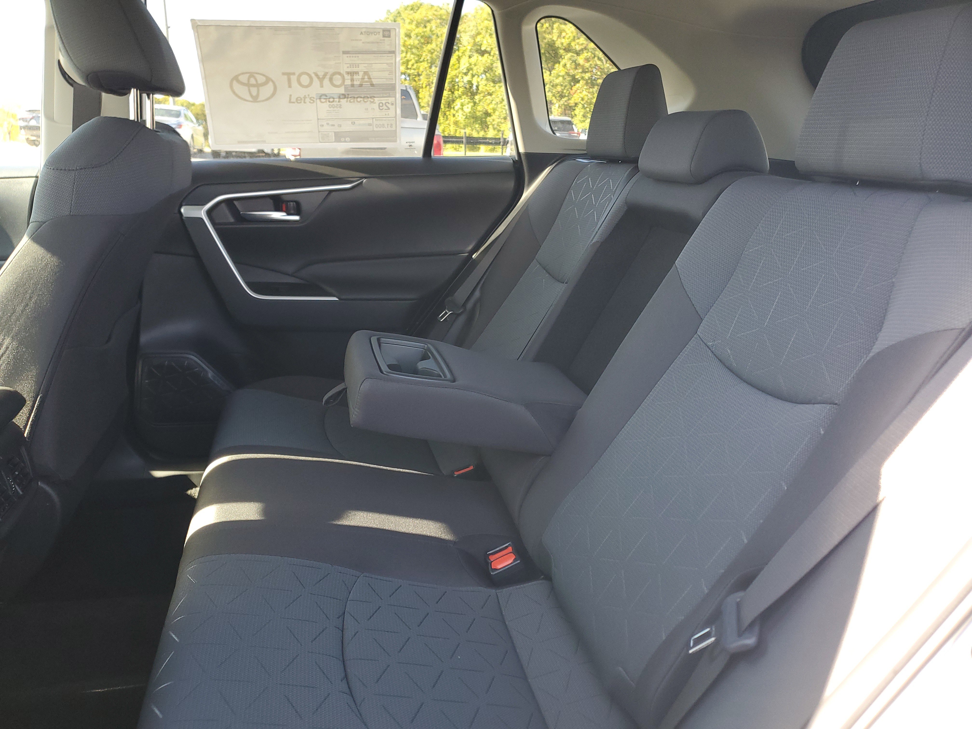 Used 2025 Toyota RAV4 XLE image 11