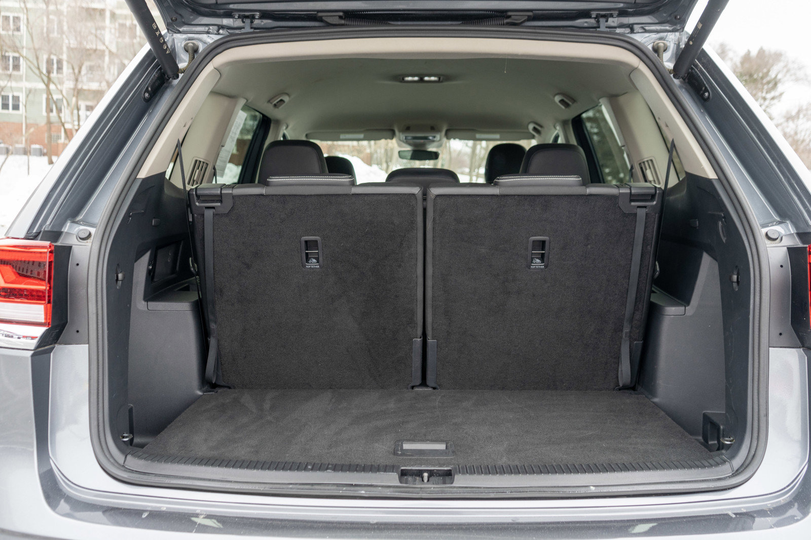 Used 2025 Volkswagen Atlas SE image 9