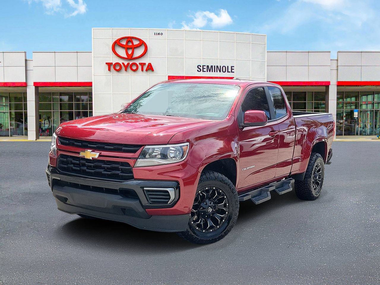 Used 2021 Chevrolet Colorado LT w/ LPO, Power Package RWD image 1