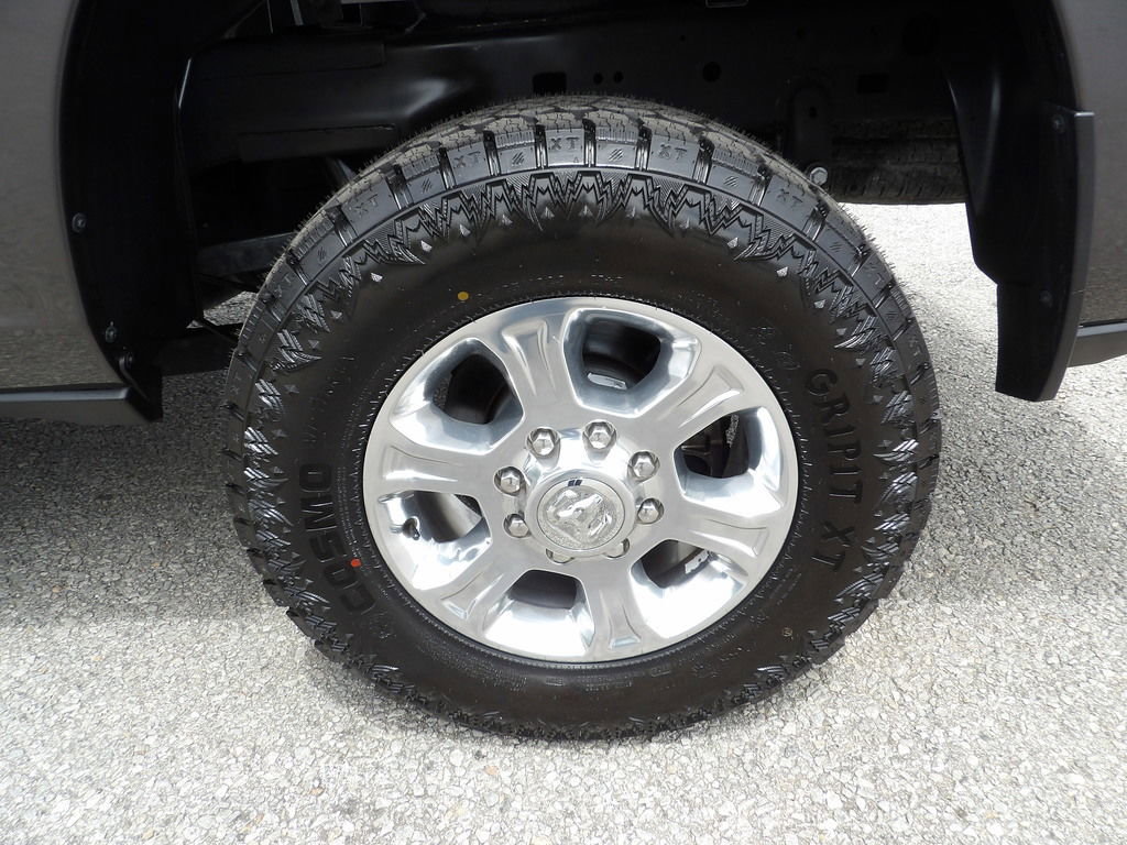 Used 2023 RAM 2500 Big Horn w/ Level 1 Equipment Group AWD/4WD image 57