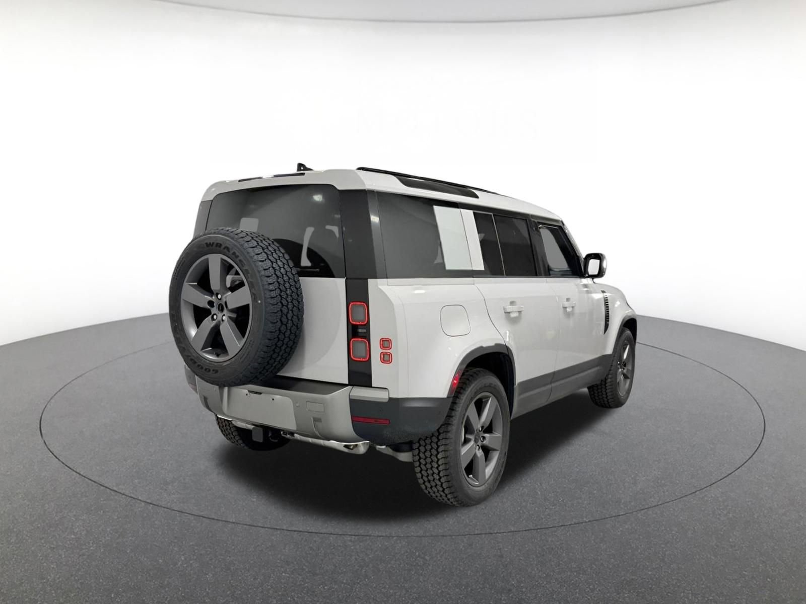 New 2026 Land Rover Defender 110 S image 5