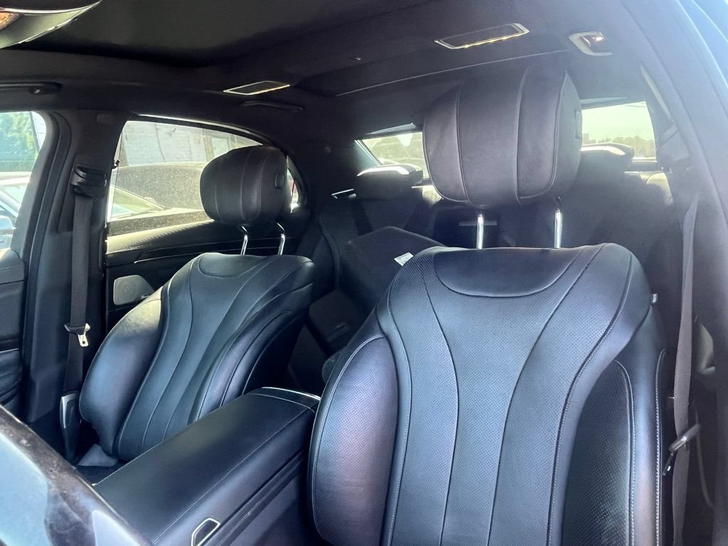 Used 2014 Mercedes-Benz S 550 Sedan image 17