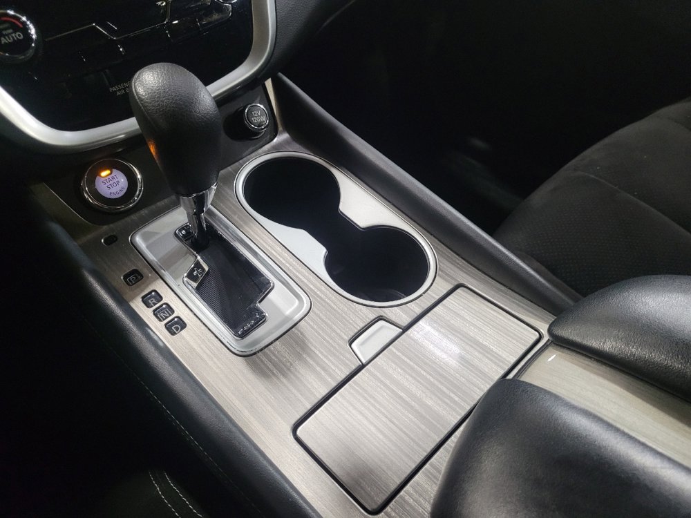 Used 2017 Nissan Murano S image 26