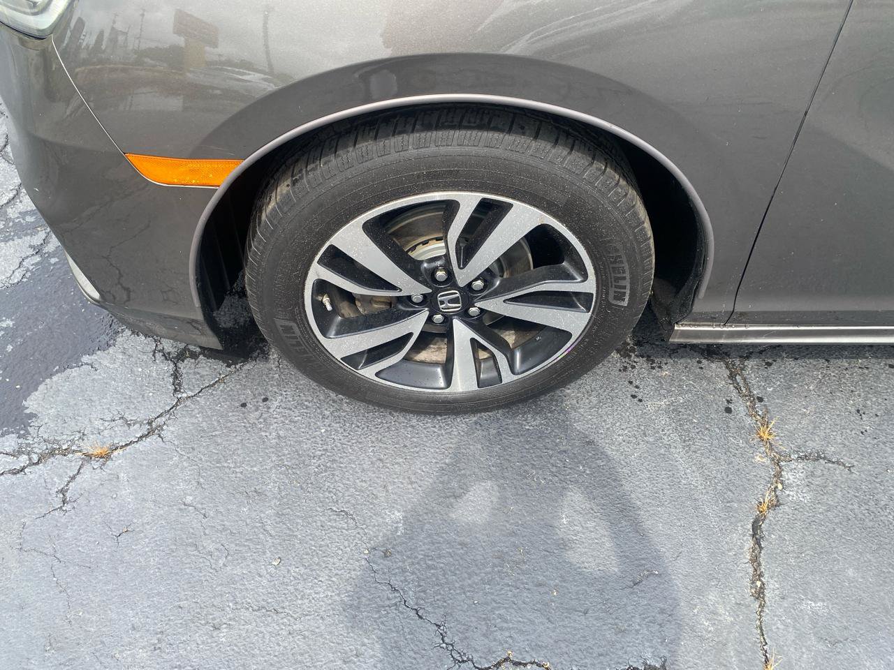 Used 2019 Honda Odyssey Elite image 5