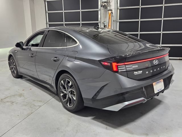 Certified 2024 Hyundai Sonata SEL FWD image 9