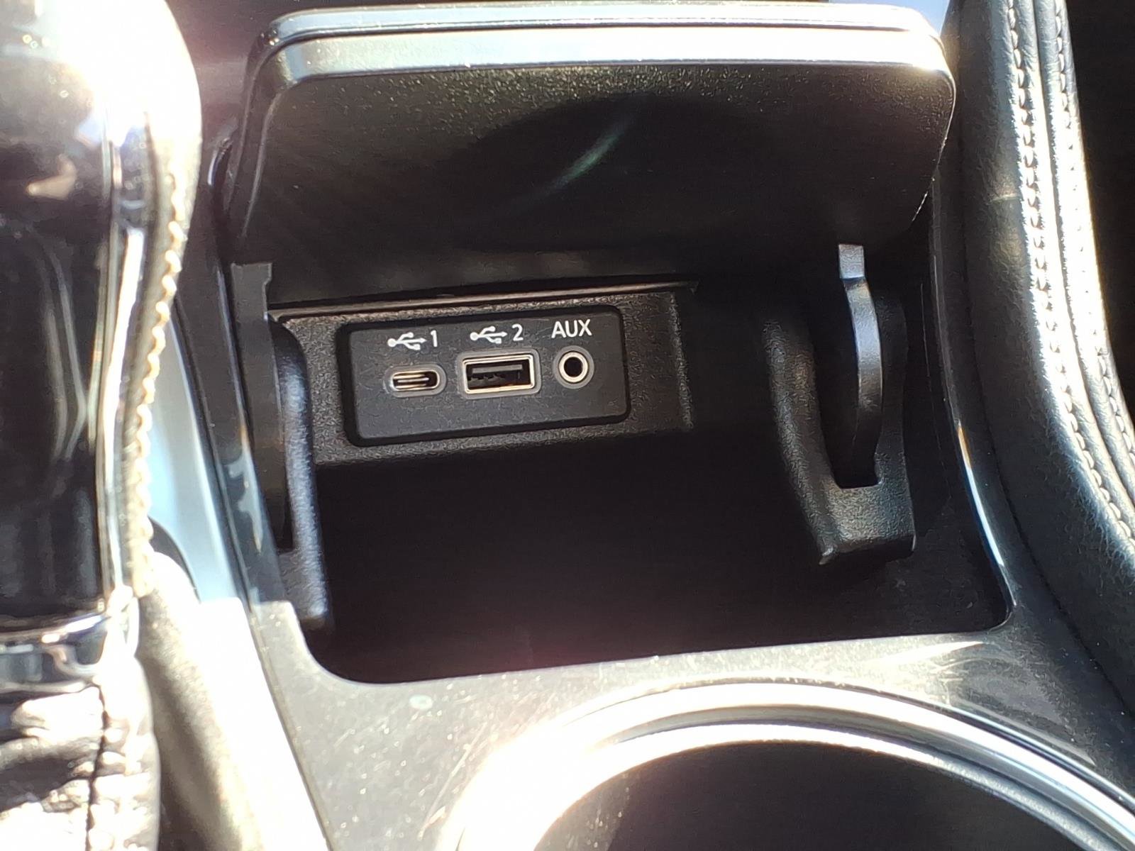 Used 2020 Nissan Maxima Platinum FWD image 25