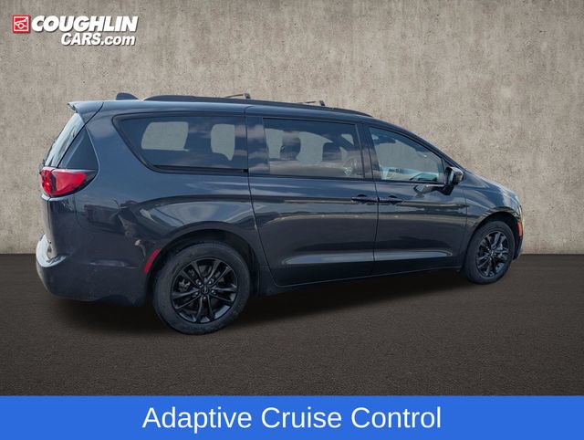 Used 2020 Chrysler Pacifica Touring-L w/ Advanced Safetytec Group AWD/4WD image 9