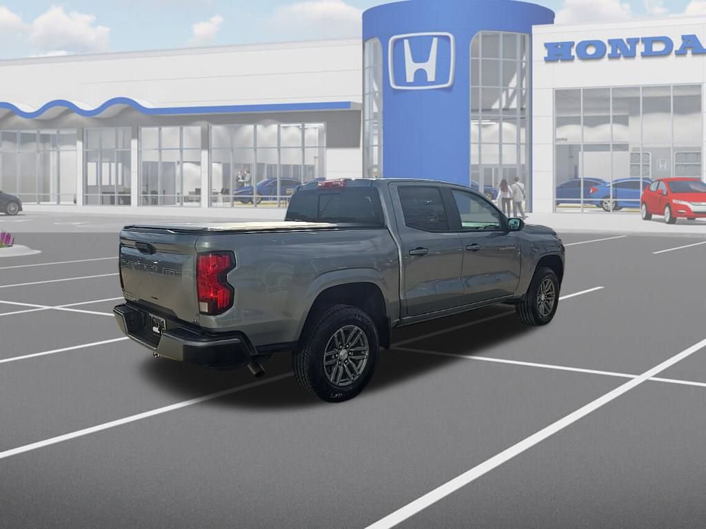 Used 2024 Chevrolet Colorado LT w/ LT Convenience Package image 9