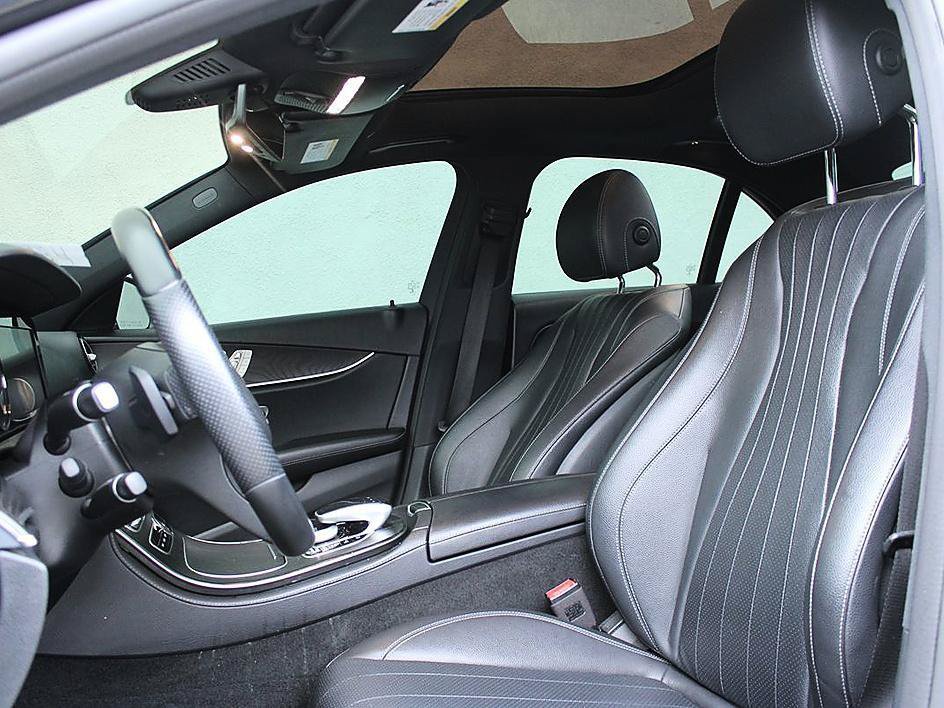 Used 2018 Mercedes-Benz E 300 image 8