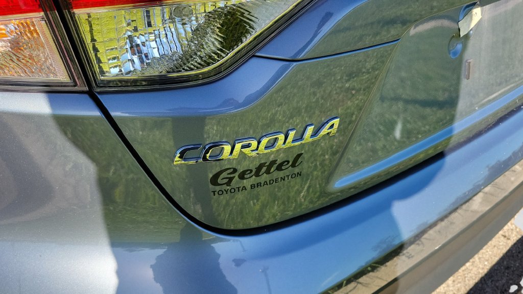Certified 2025 Toyota Corolla LE FWD image 10