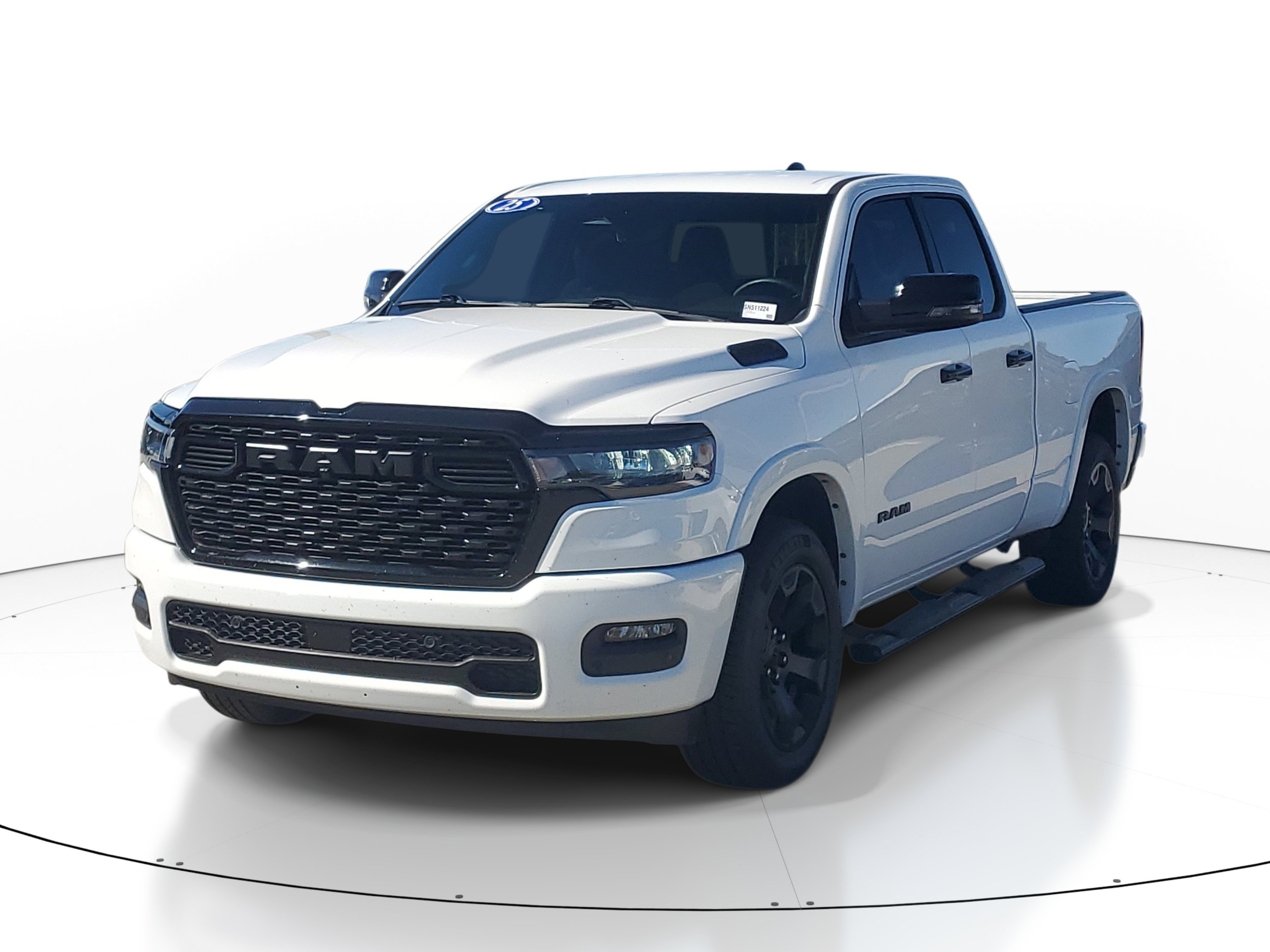 Used 2025 RAM 1500 Big Horn AWD/4WD image 3