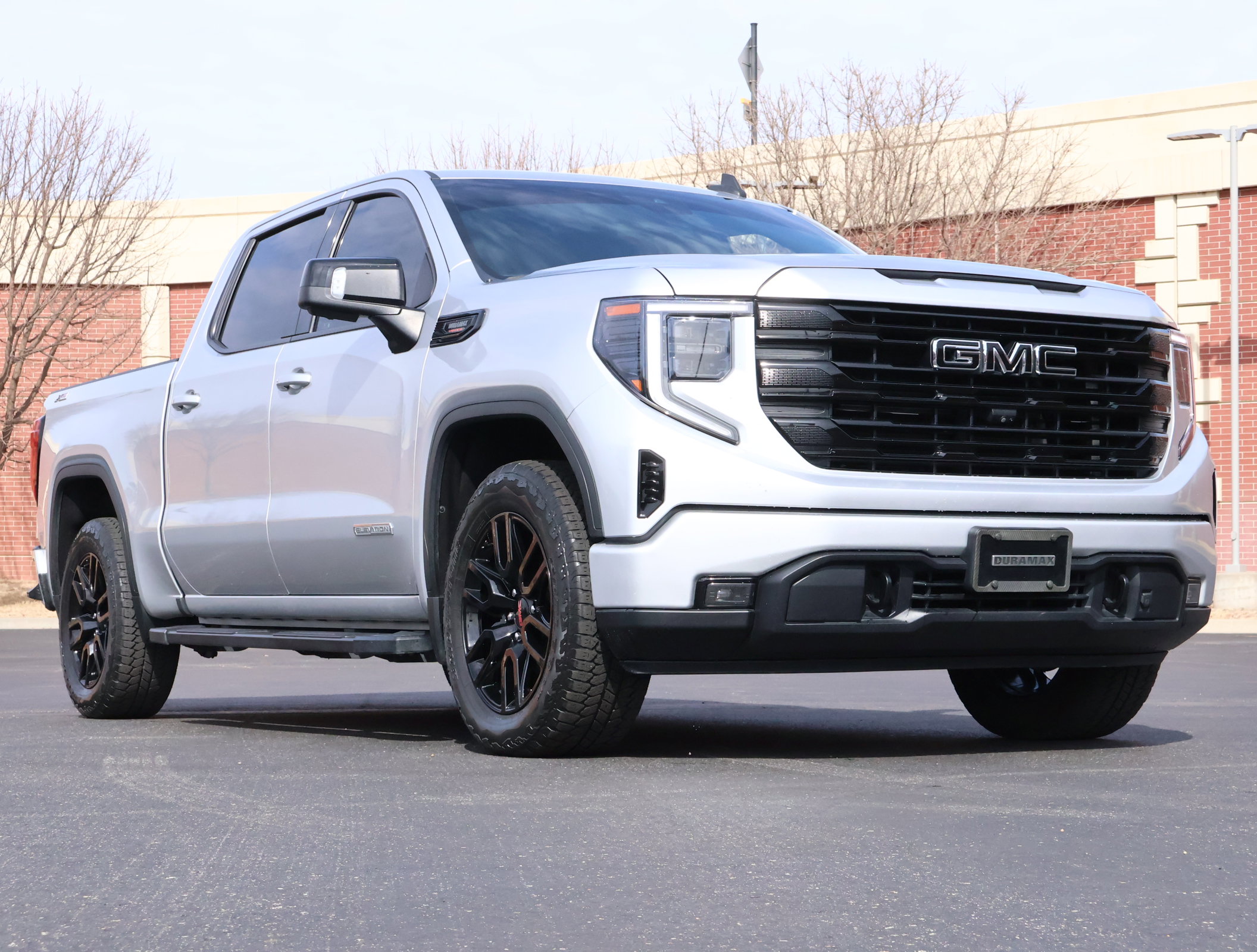 Used 2022 GMC Sierra 1500 Elevation w/ Elevation Premium Package image 1