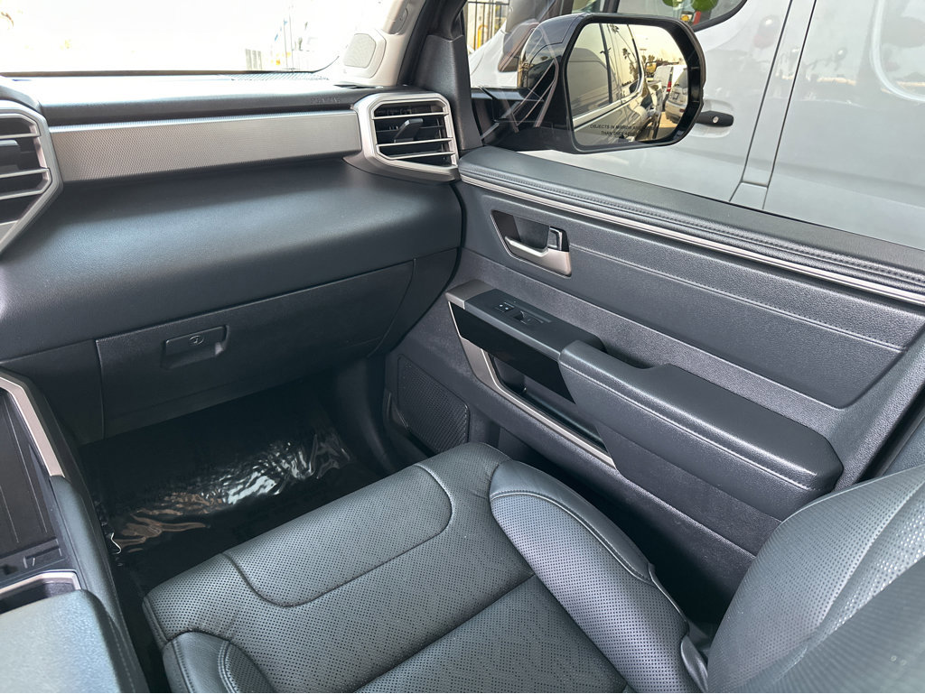 Used 2022 Toyota Tundra Limited AWD/4WD image 19