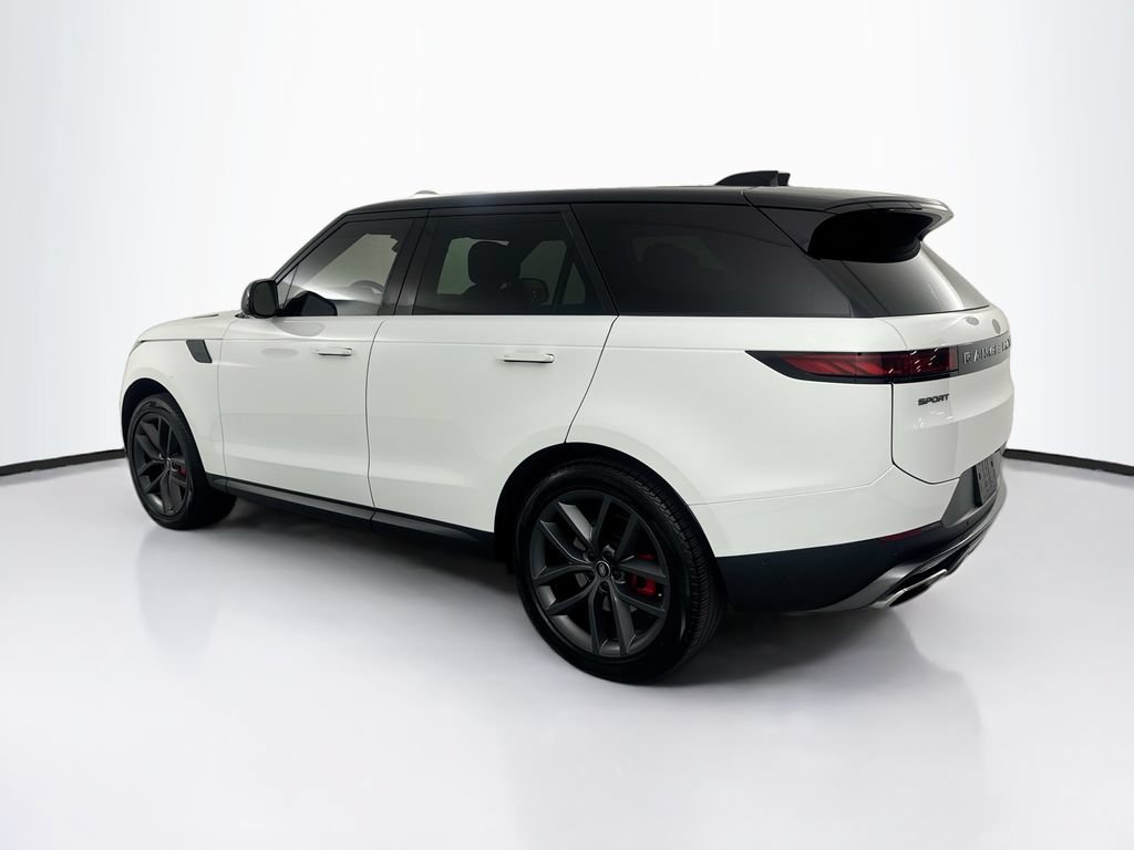 Used 2024 Land Rover Range Rover Sport SE AWD/4WD image 6
