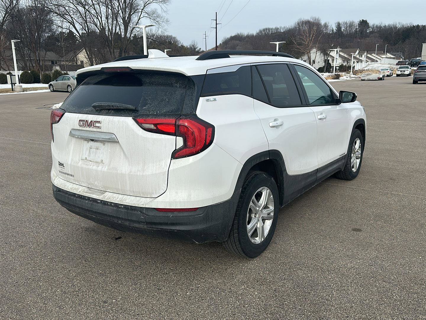 Used 2018 GMC Terrain SLE w/ Driver Convenience Package image 3