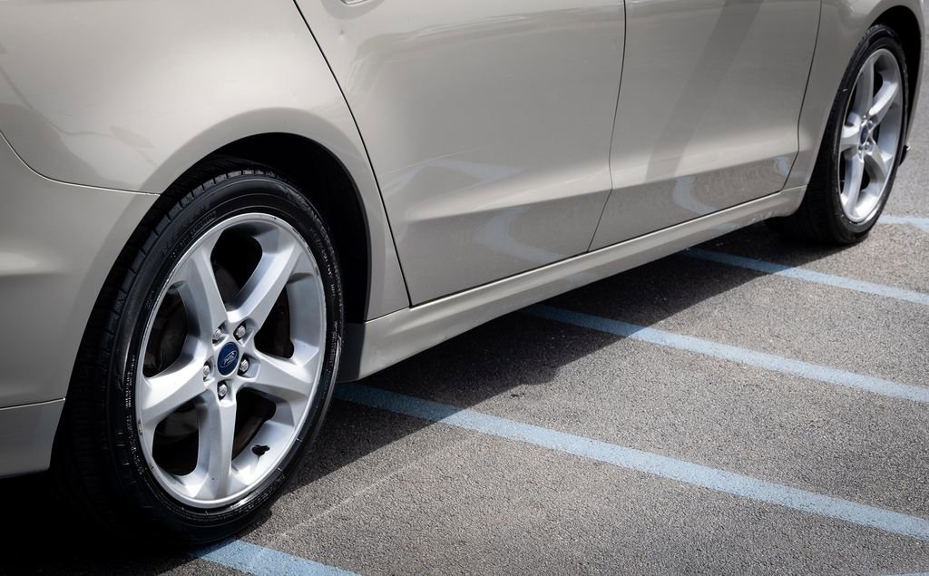 Used 2015 Ford Fusion SE w/ Equipment Group 201A image 14