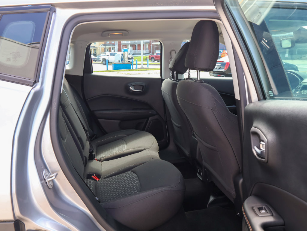 Used 2019 Jeep Compass Sport FWD image 27