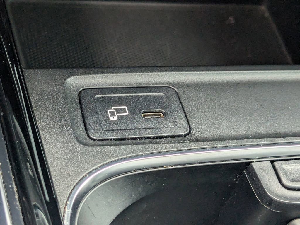 Certified 2022 Mercedes-Benz GLA 250 4MATIC image 17