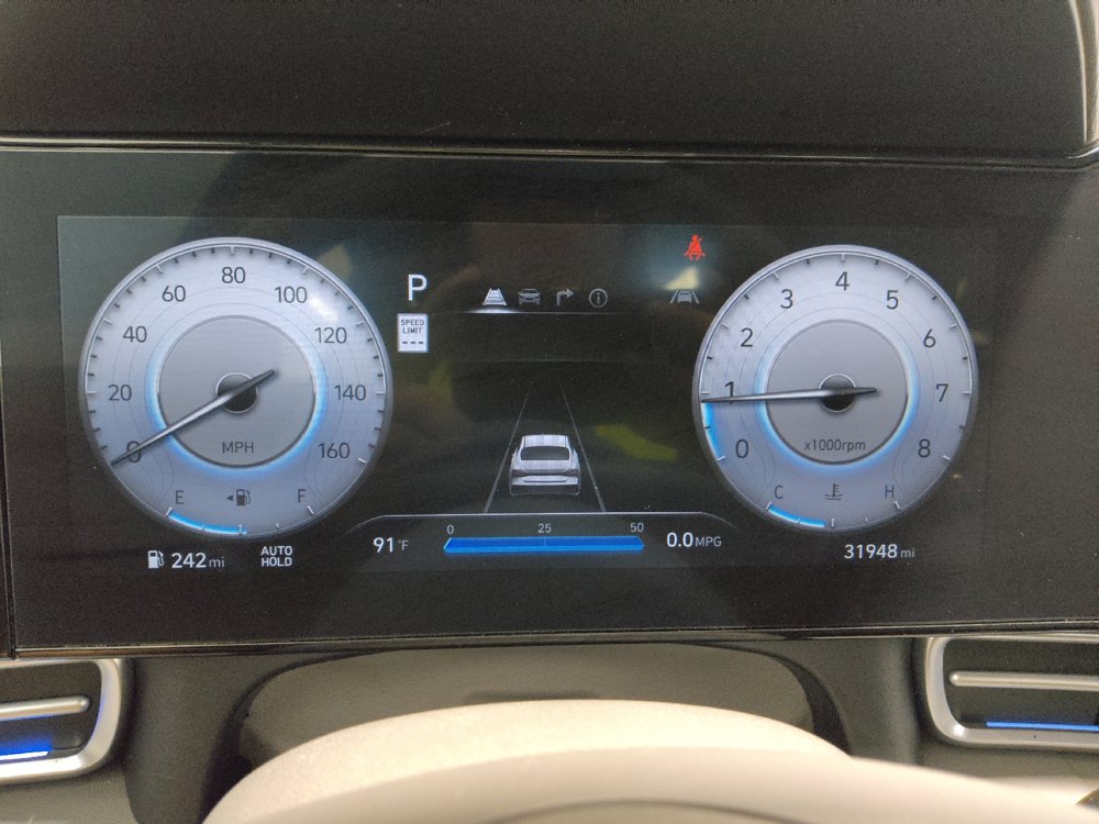 Used 2025 Hyundai Elantra SEL FWD image 23