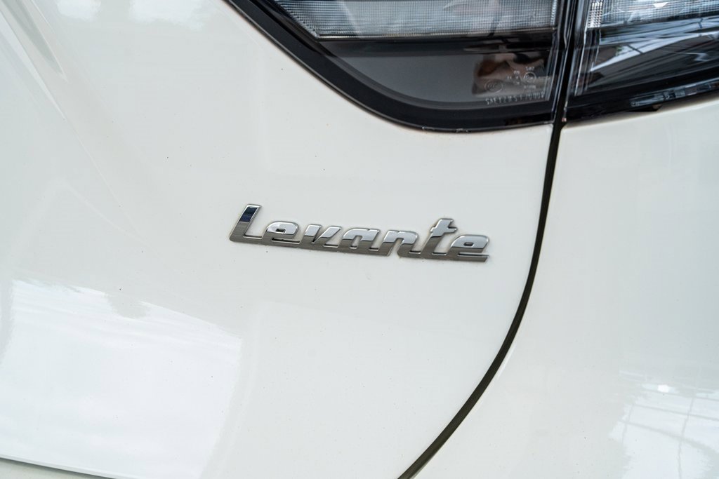 Used 2022 Maserati Levante Modena image 30