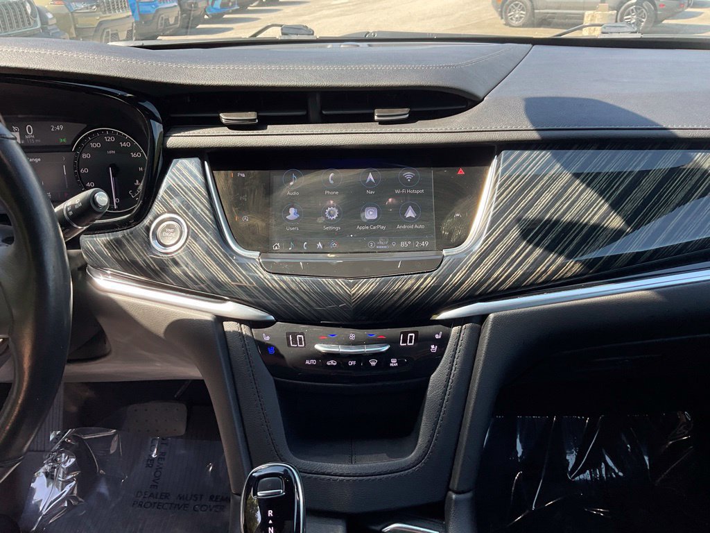 Used 2024 Cadillac XT6 Premium Luxury w/ LPO, Floor Liner Package AWD/4WD image 16