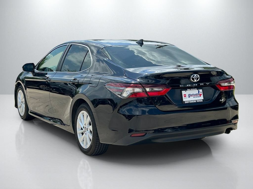Used 2024 Toyota Camry LE FWD image 7
