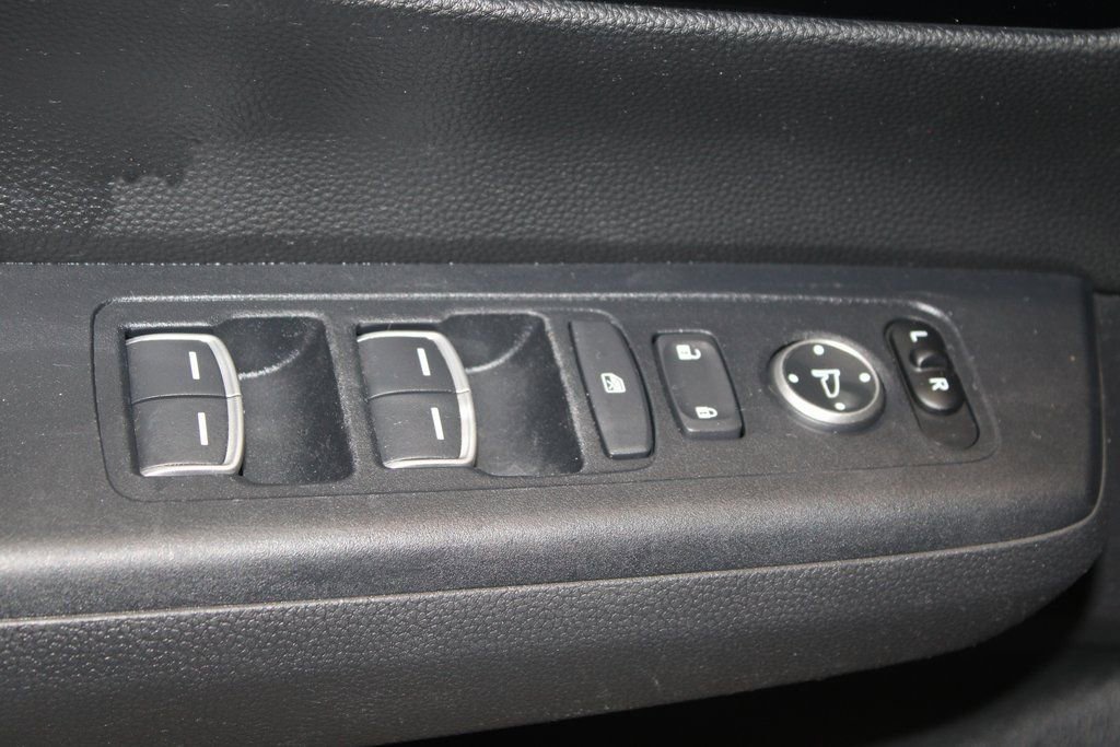 Used 2023 Honda CR-V Sport Touring image 9