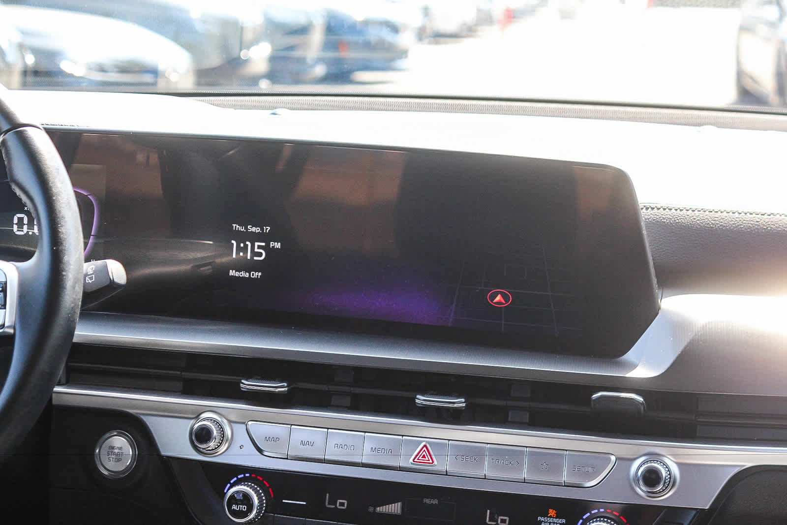 Used 2024 Kia Telluride S w/ S Sunroof Package FWD image 19