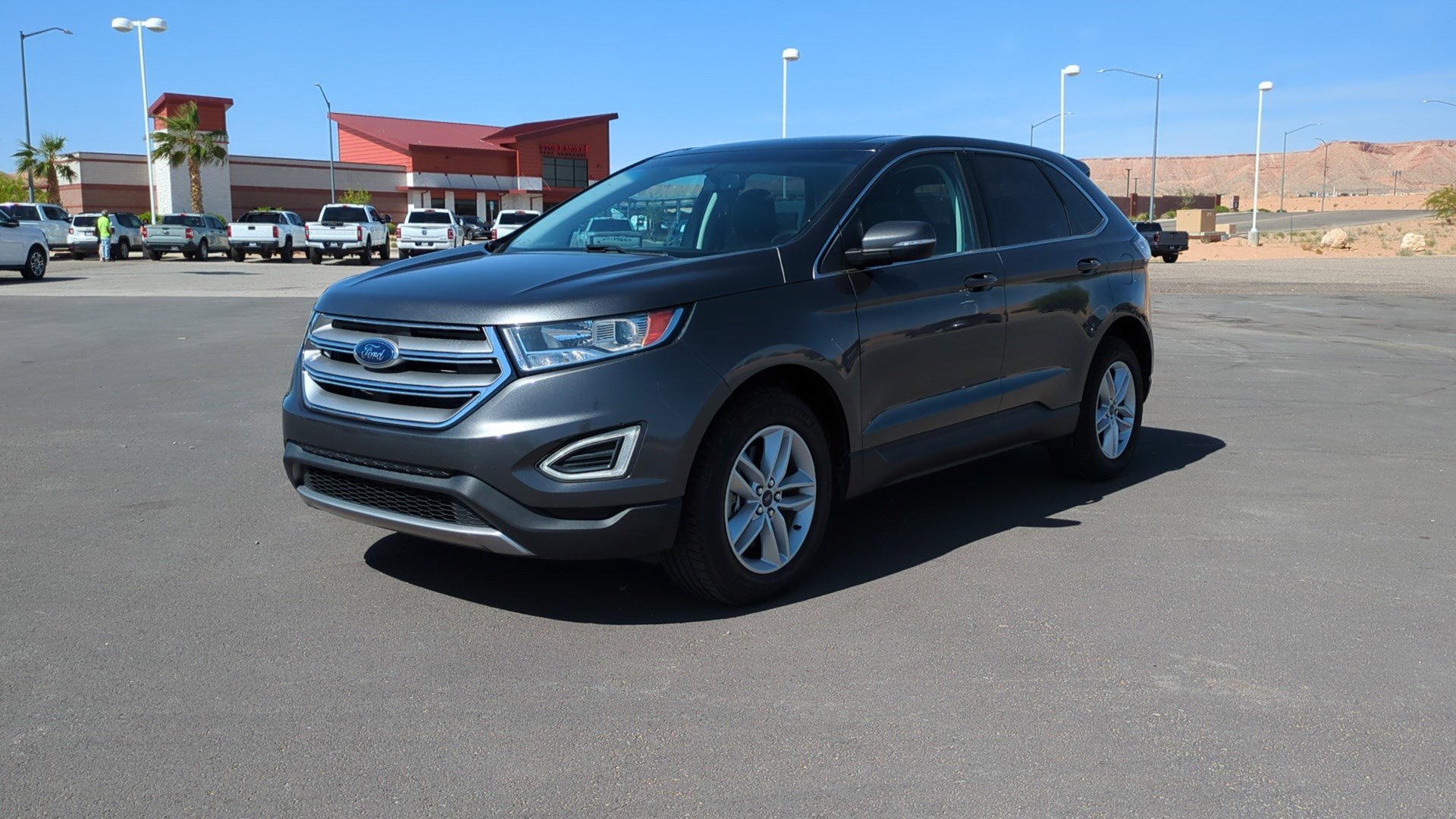 Used 2017 Ford Edge SEL w/ Equipment Group 201A image 7