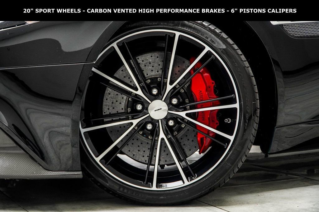 Used 2017 Aston Martin Vanquish Coupe RWD image 3