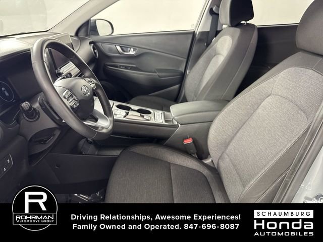 Used 2023 Hyundai Kona SEL w/ Cargo Package FWD image 4