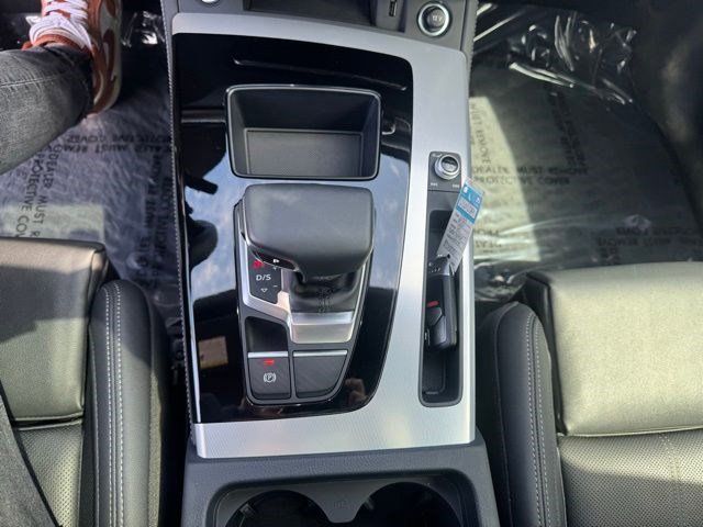 Used 2024 Audi Q5 2.0T Premium Plus image 24