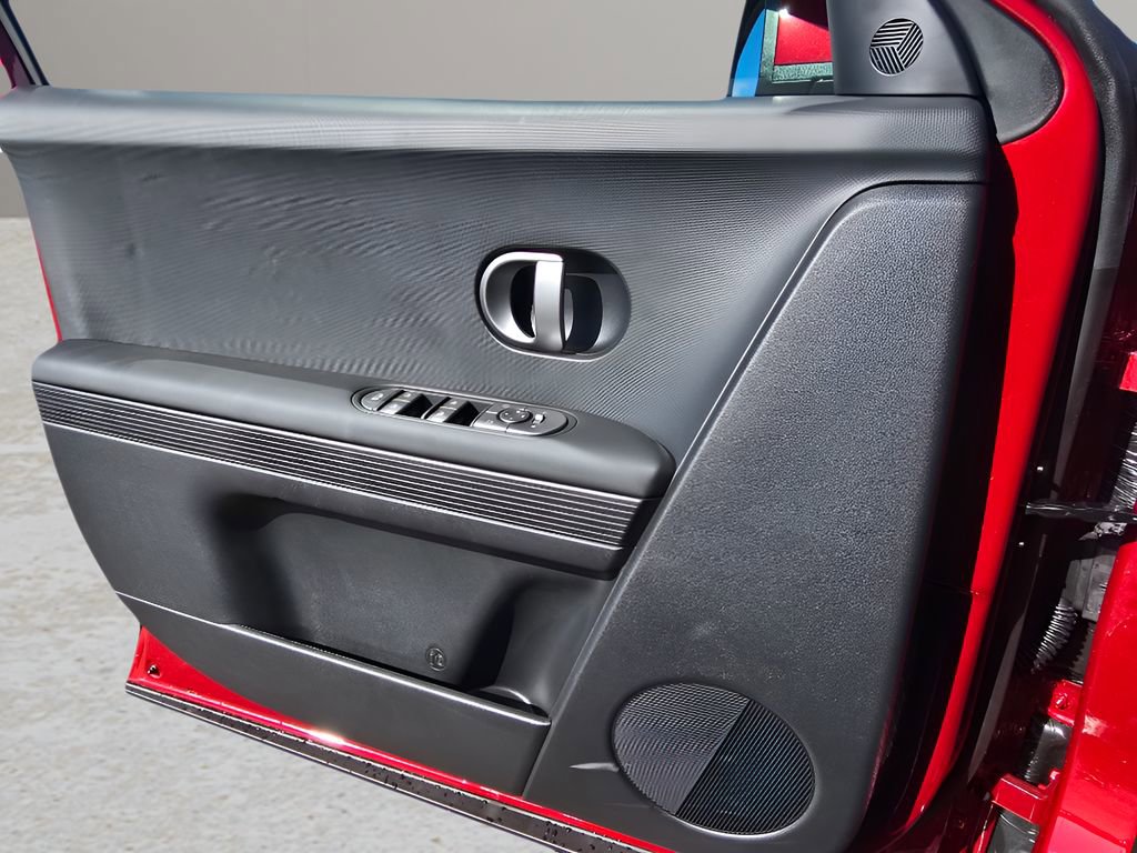 New 2026 Hyundai Ioniq 5 SEL image 17