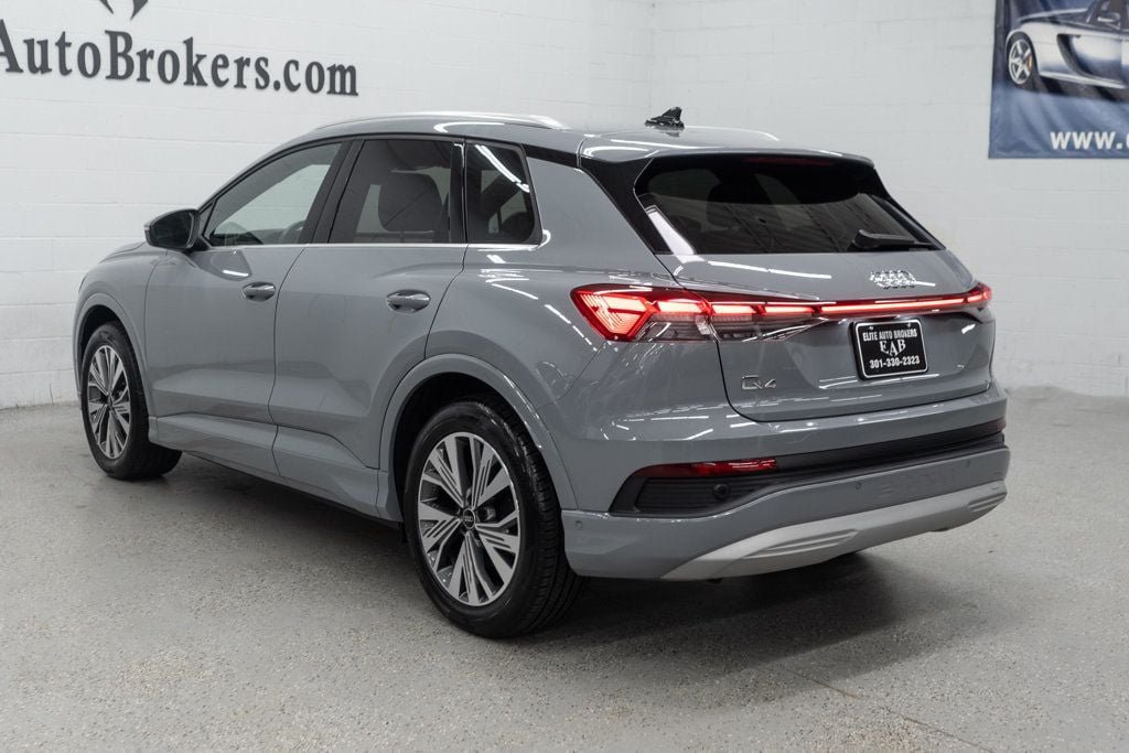 Used 2023 Audi Q4 e-tron Premium Plus w/ Premium Plus RWD image 6