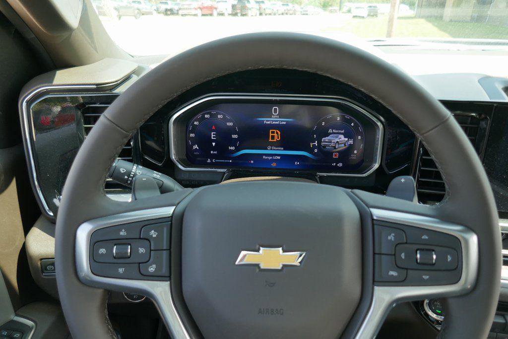 New 2026 Chevrolet Silverado 1500 LTZ w/ LTZ Premium Package image 31