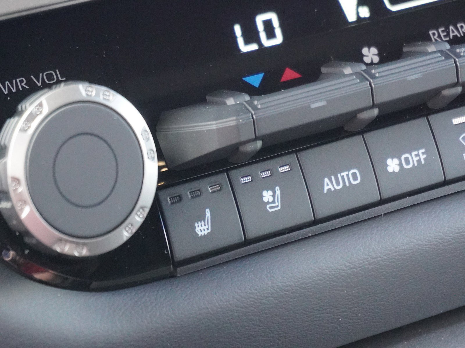 New 2026 Toyota Sequoia Platinum image 30