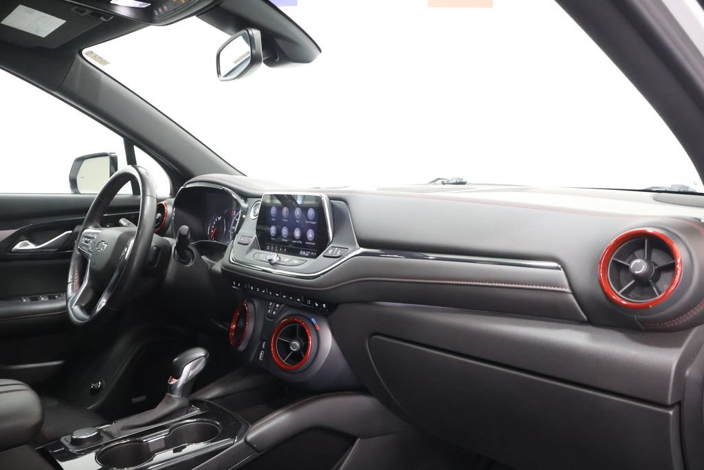 Used 2022 Chevrolet Blazer RS w/ Enhanced Convenience Package AWD/4WD image 23