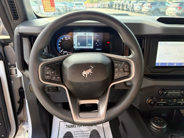 Used 2023 Ford Bronco 2-Door AWD/4WD image 15