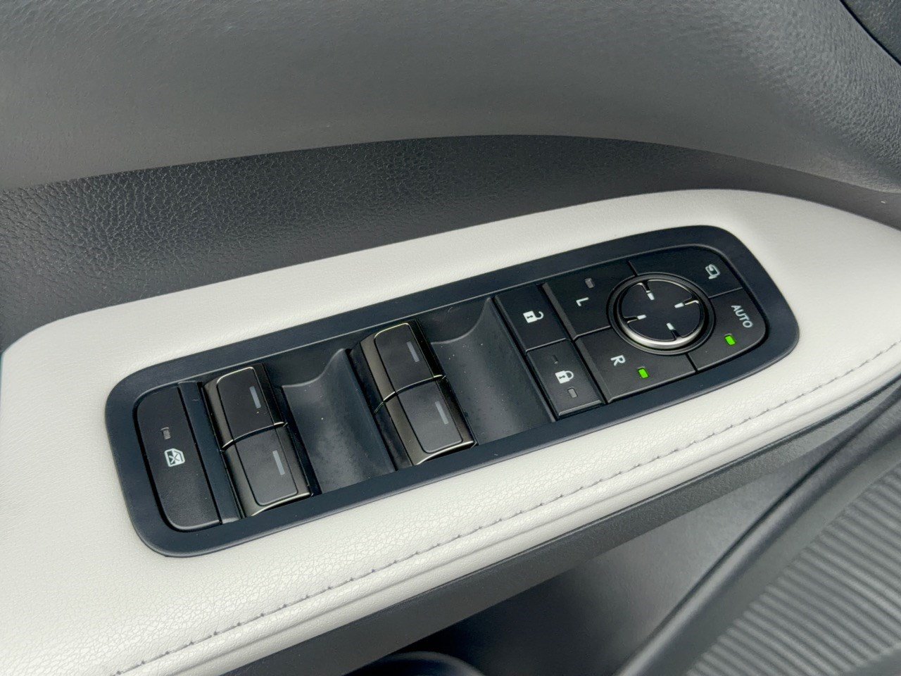New 2026 Lexus RX 350h w/ Convenience Package AWD/4WD image 15