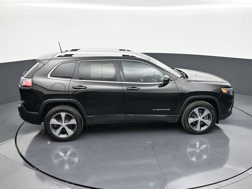 Used 2020 Jeep Cherokee Limited image 17