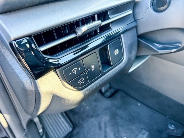 Certified 2026 Kia Sportage X-Line w/ X-Line Technology Package image 14