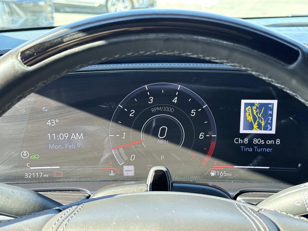 Certified 2023 Cadillac Escalade ESV V w/ LPO, ONYX Package image 30