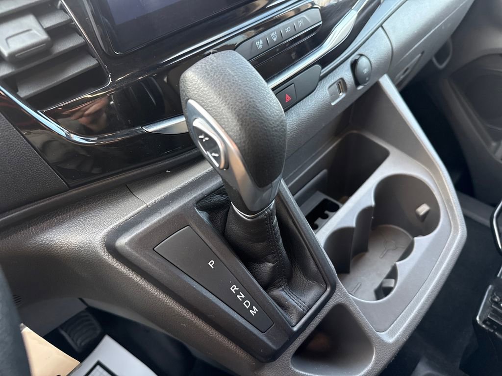Used 2023 Ford Transit 350 XLT image 24