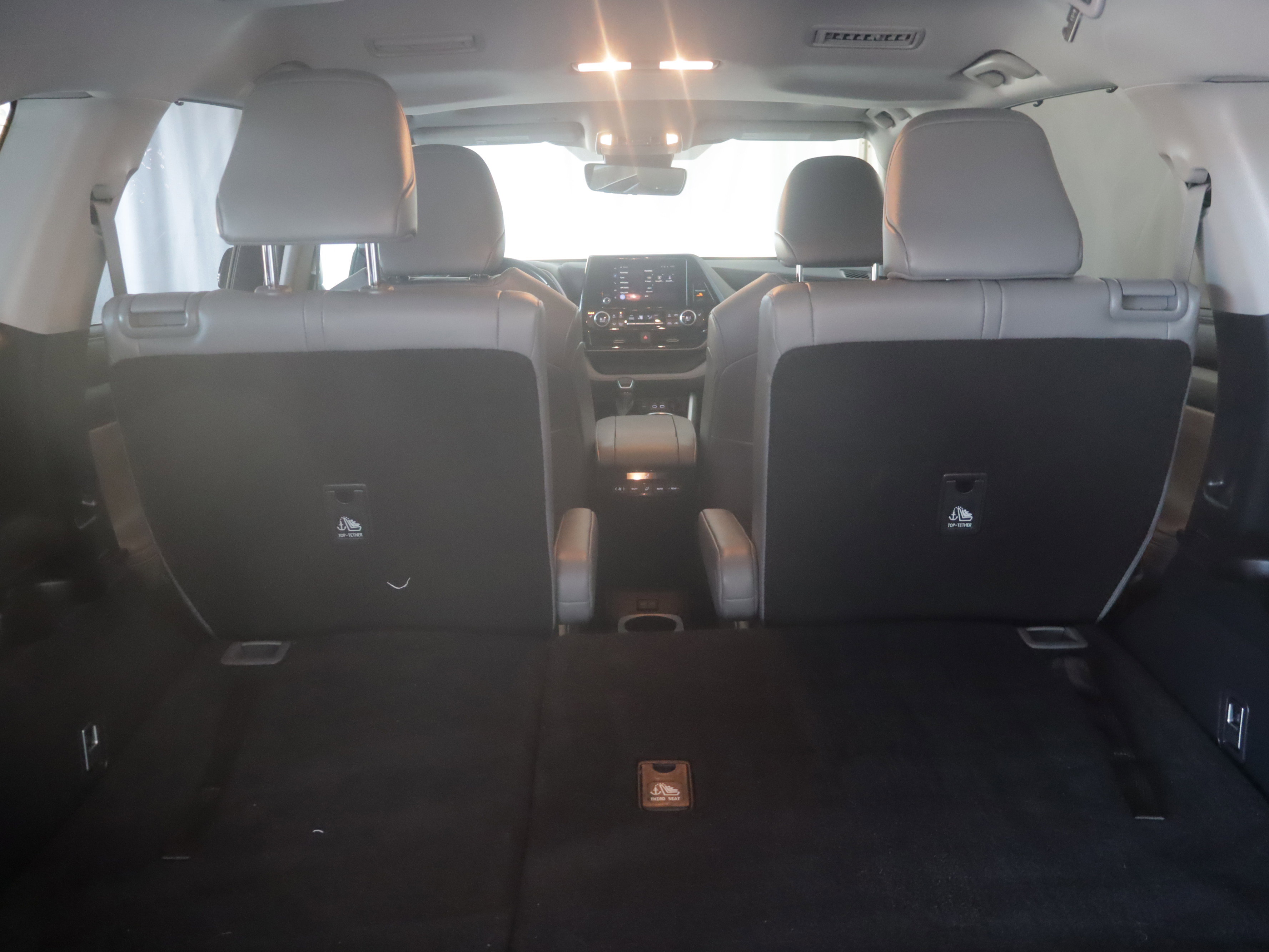 Used 2023 Toyota Highlander XLE image 17